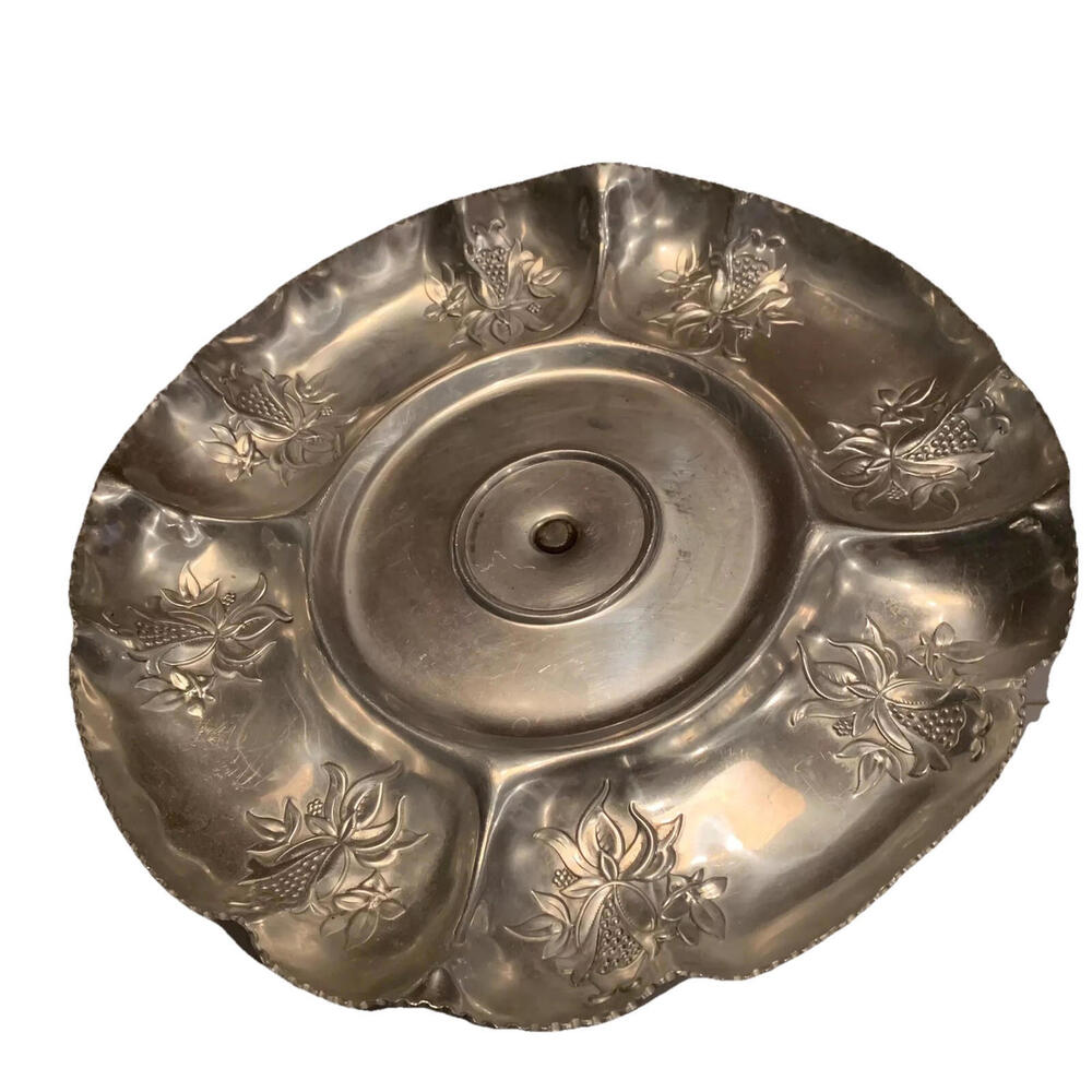 🌼🍽️Stainless Steel Lazy Susan - Hostess Tray With Sections Silver Tone